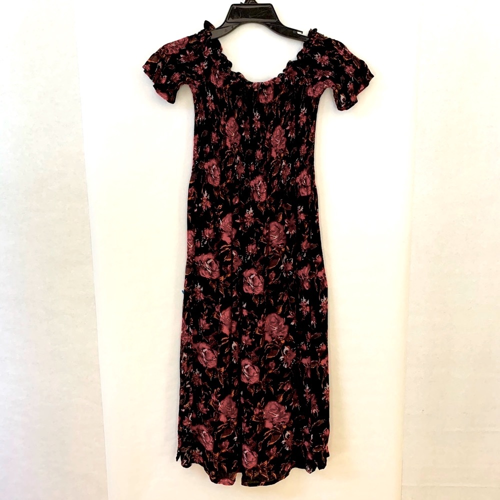 Kimchi Blue Floral Off-the-Shoulder Smocked Dress